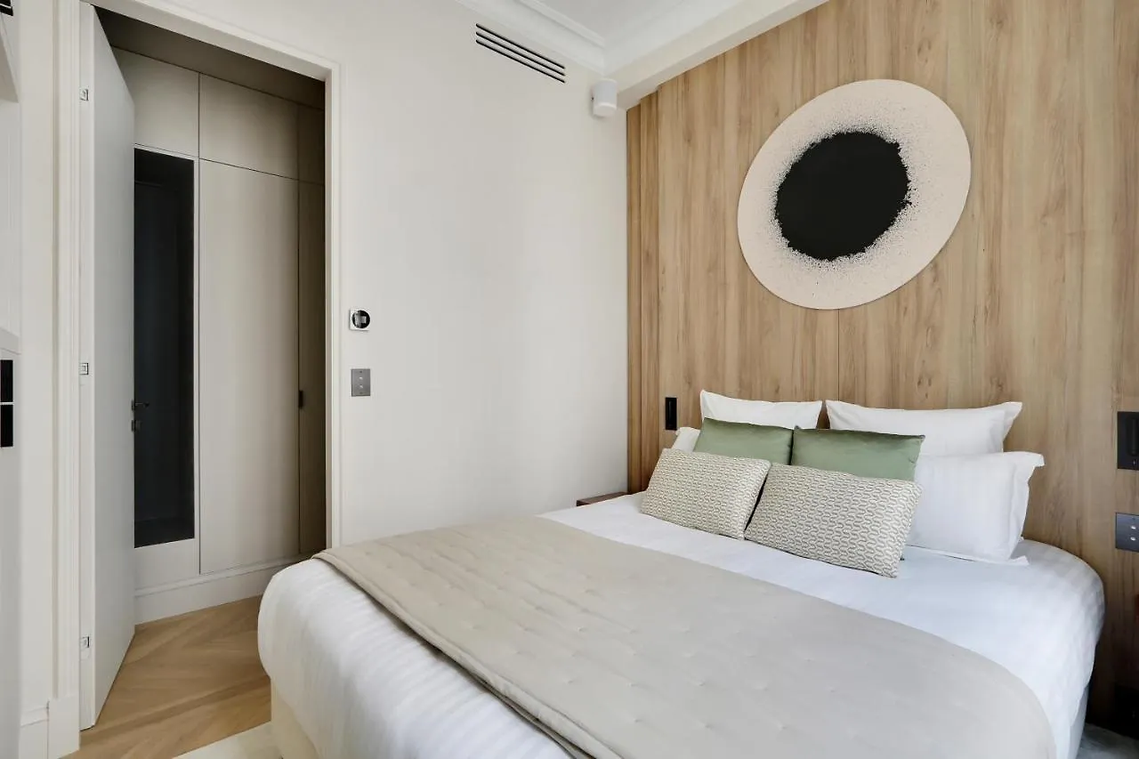 Thelander - Serviced Apartments In Louvre - Rivoli Paris