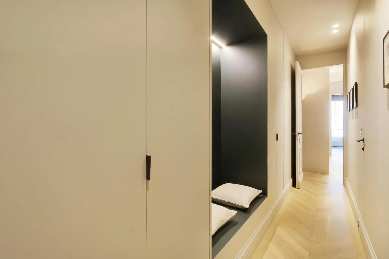 Thelander - Serviced Apartments In Louvre - Rivoli Paris