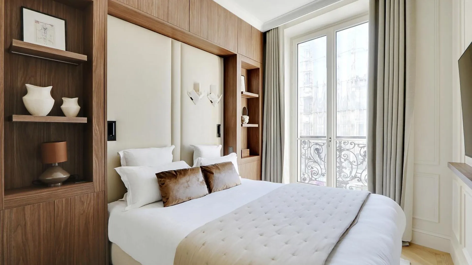 Thelander - Serviced Apartments In Louvre - Rivoli Paris